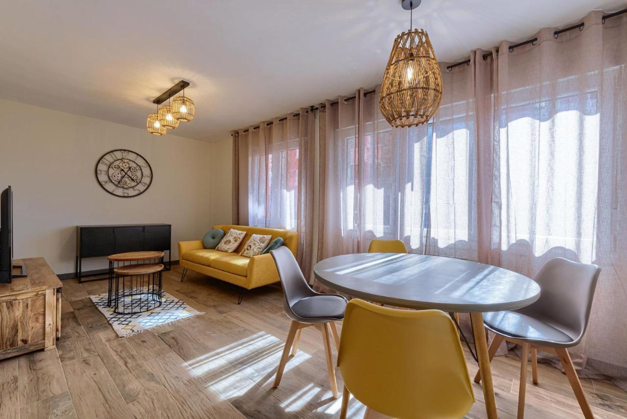 Vivienda Turistica De Diseno Elegante Lägenhet Bilbao Exteriör bild